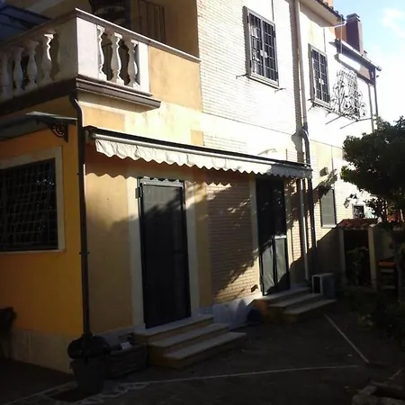 Holiday home Mamita Fiumicino
